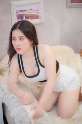 Russian escort in Abu Dhabi (AED 600 an hour)