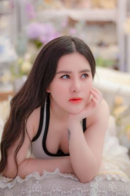 Sex with french woman in UAE, call +971 58 146 3898