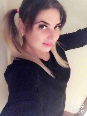 Domination escorts in UAE for BDSM 24 7