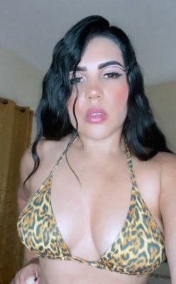 Female escort service from charming Paula in Abu Dhabi