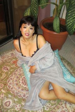 Book this escort cheap in Abu Dhabi — USD 1000 per hour