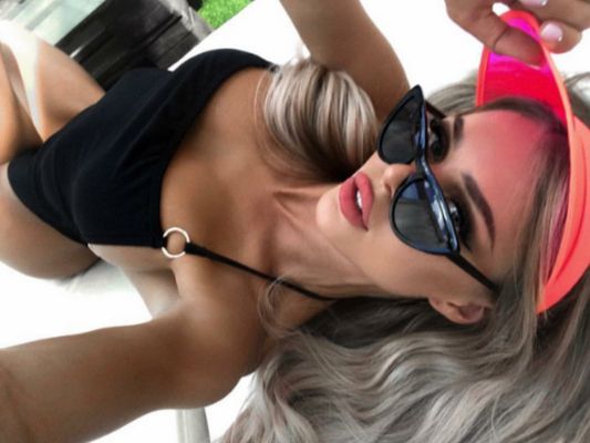 One of the sexiest babes of Abu Dhabi - ALENA will be yours for USD 1800