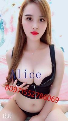 Book UAE escort for outcall (1 hour - USD 600)