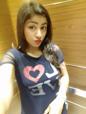 Call girl website SexAbudhabi.club offers stunning Neha Indian Escorts