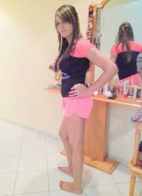 UAE freelance girl, age: 21, weight: 55 kg, height: 169 cm