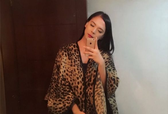 Lesbian escort in UAE for a kinky date: +971 54 456 5147