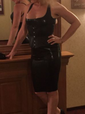 Mistress Shira, UAE babe for fun, +971 50 852 9039