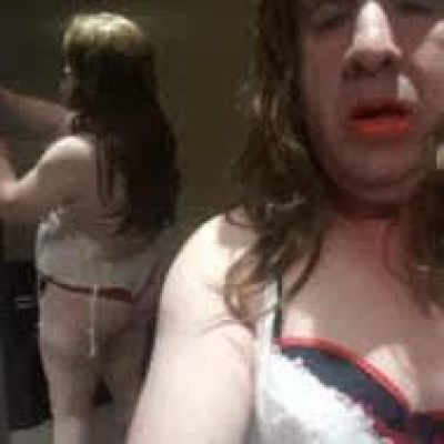 Beautiful girl Sarrra4 from escort agency in UAE