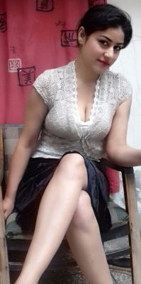 Escort Indian-Pakistani-Girls in Abu Dhabi for massage
