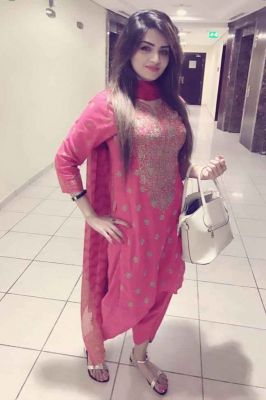 Massage girl in Abu Dhabi: Indian-Pakistani-Girls (23 y.o.)