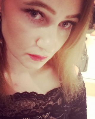 Elite rest with Abu Dhabi high class escort (age: 25, weight: 50, height: 167 cm)