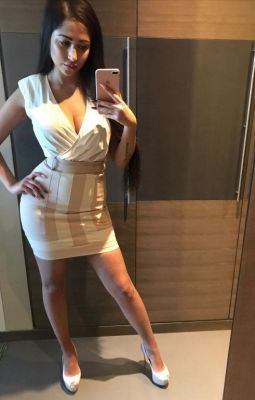 Domination escorts in UAE for BDSM 24 7