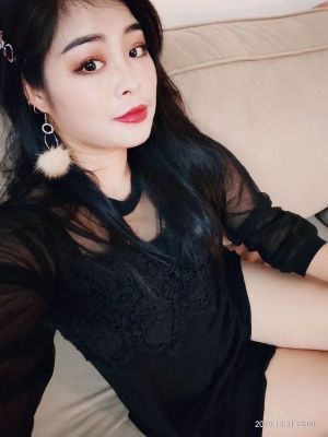 One of the most beautiful call girls in Abu Dhabi: Linda, 160 cm, 50 kg