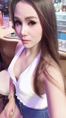 Riza provides sex service in Abu Dhabi for USD 3000