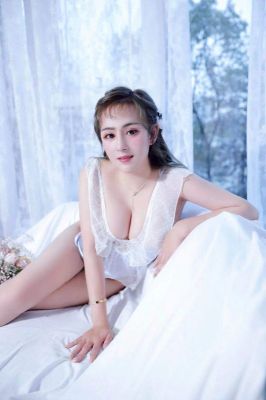 One of the cheapest Abu Dhabi escorts. Rates start from USD 600/hr