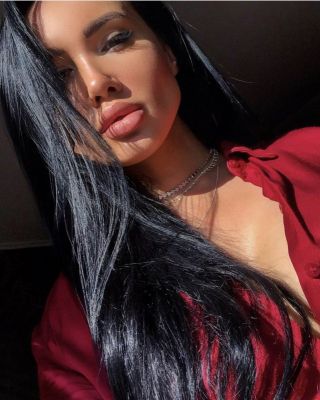 Intimate dating with Abu Dhabi escort girl, call +380 97 542 0573