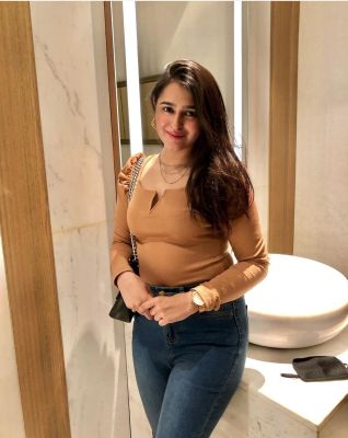 Night with Abu Dhabi indian escort, book at +971 58 684 3770