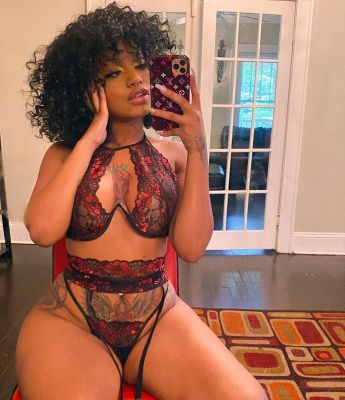 Anal escort Abu Dhabi girl: Gina for butt sex, price from AED 800