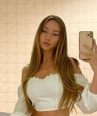 Arab escort in Abu Dhabi: Yvonne is here just fo, 22 years of age