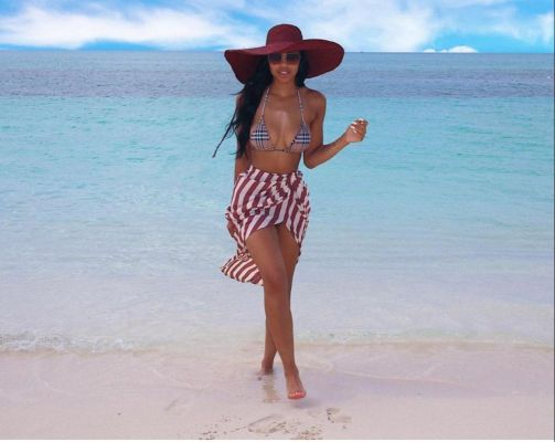 Beautiful escort elite girl Melisa will be your perfect company in UAE