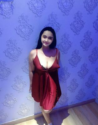 Kitty — photos and reviews about the girl