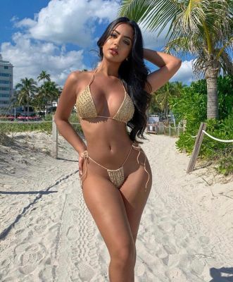 Prostitute Kayla, book her +971 52 302 9018 