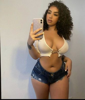 A-level sex with Abu Dhabi anal escort Mariam 