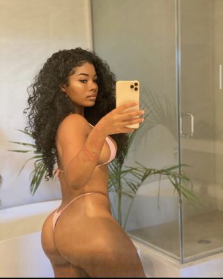 Discreet call girl service from Tara  for AED 500