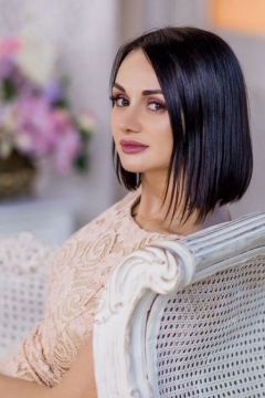 VANESSA, mature escort, 24 years old