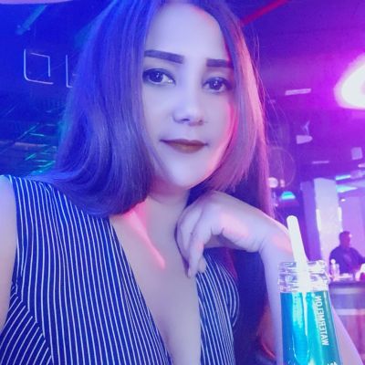 Lesbian dating advice: book hooker Maryah , 24 y.o.