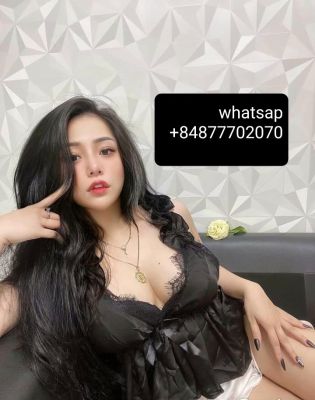 Book cheap asian escort for AED 600 per hour